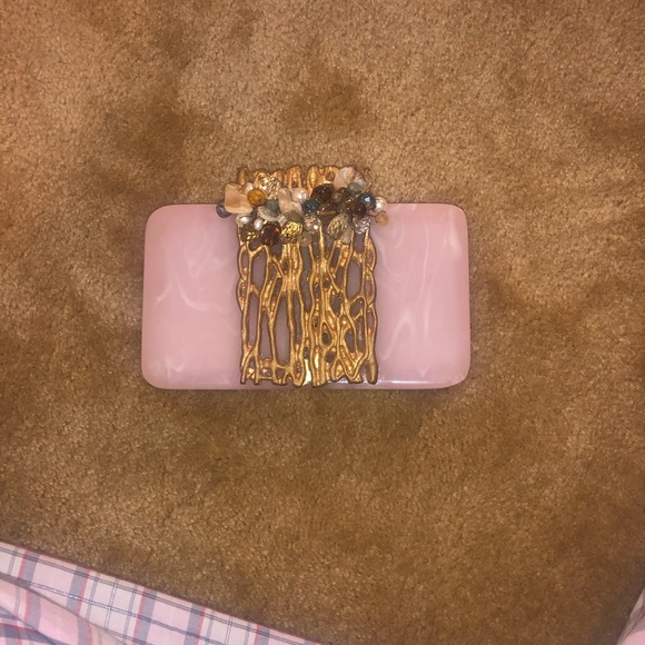 WILLING TO TRADE - TRADE VALUE $450 - Picture 5 of 10